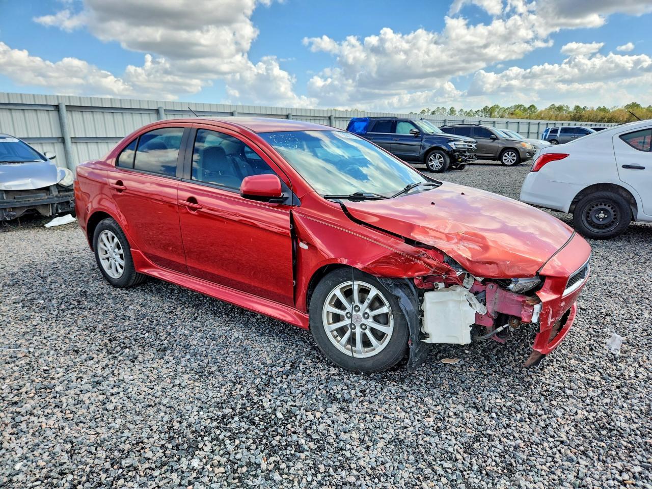 2013 Mitsubishi Lancer es