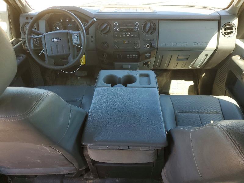 2015 Ford F450 Super Duty Flatbed Truck