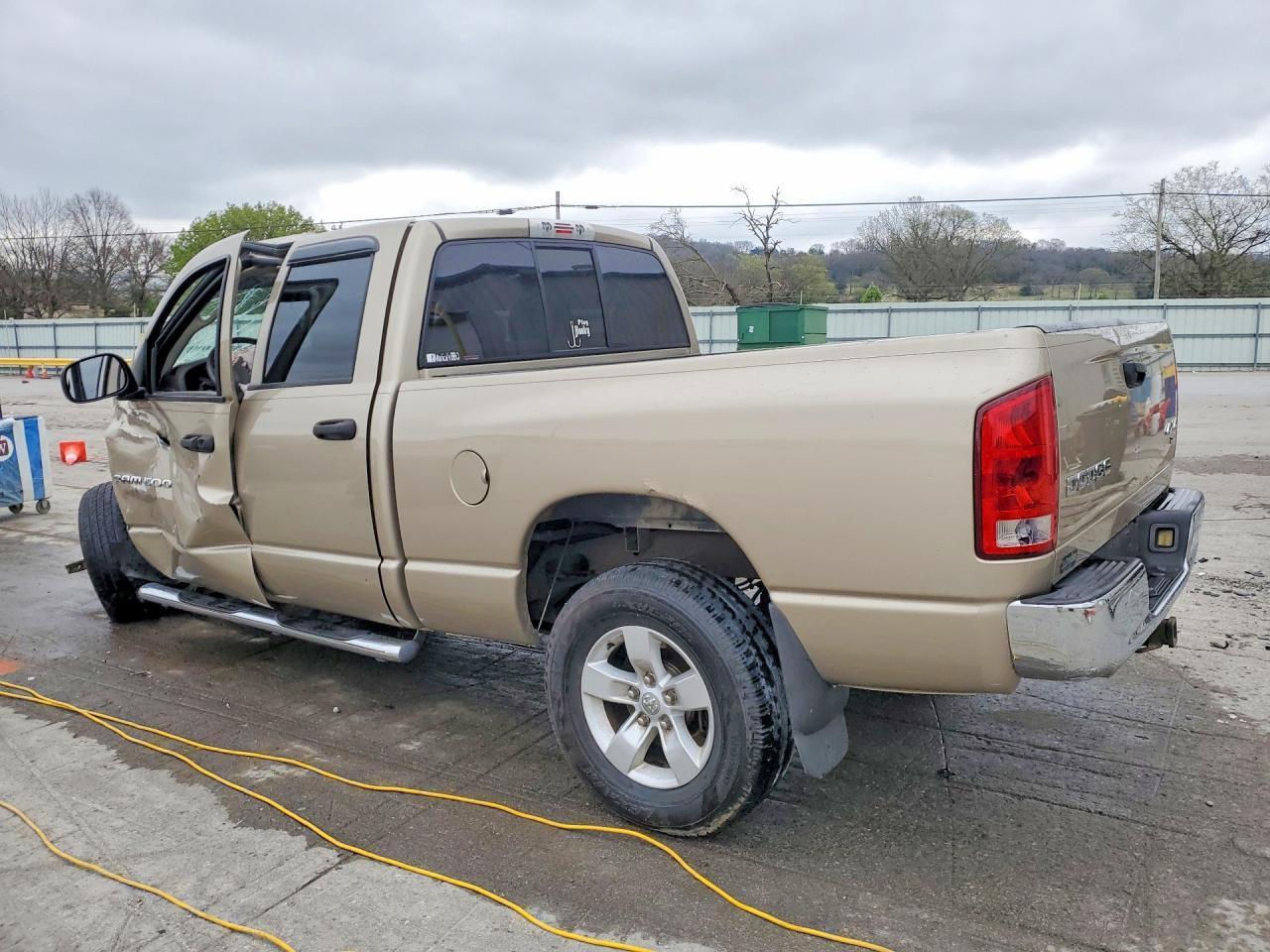 2004 Dodge RAM 1500 ST