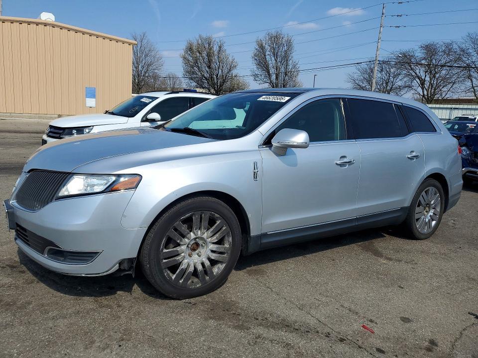 2016 Lincoln Townhouse MKT