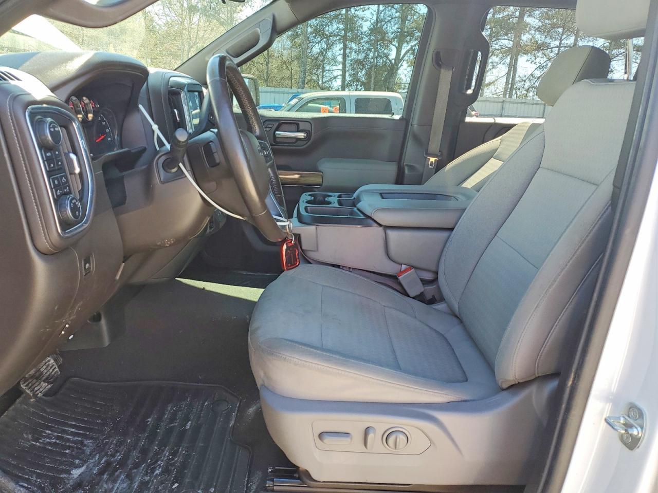 2020 Chevrolet Silverado K1500 RST