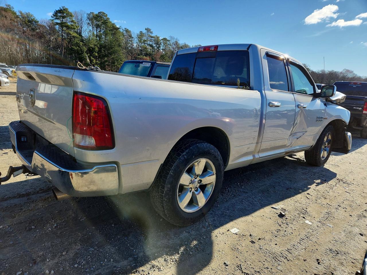 2014 Ram Trucks 1500 SLT
