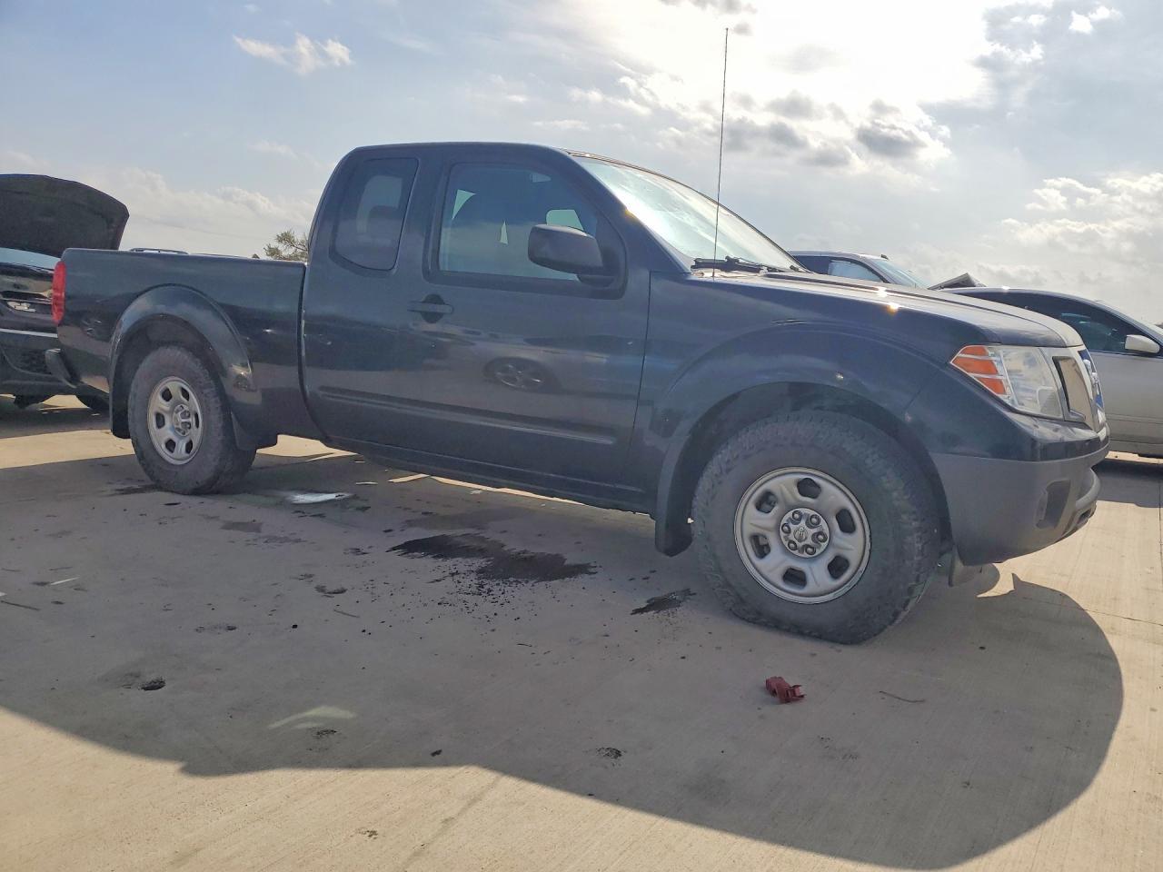 2020 Nissan Frontier S