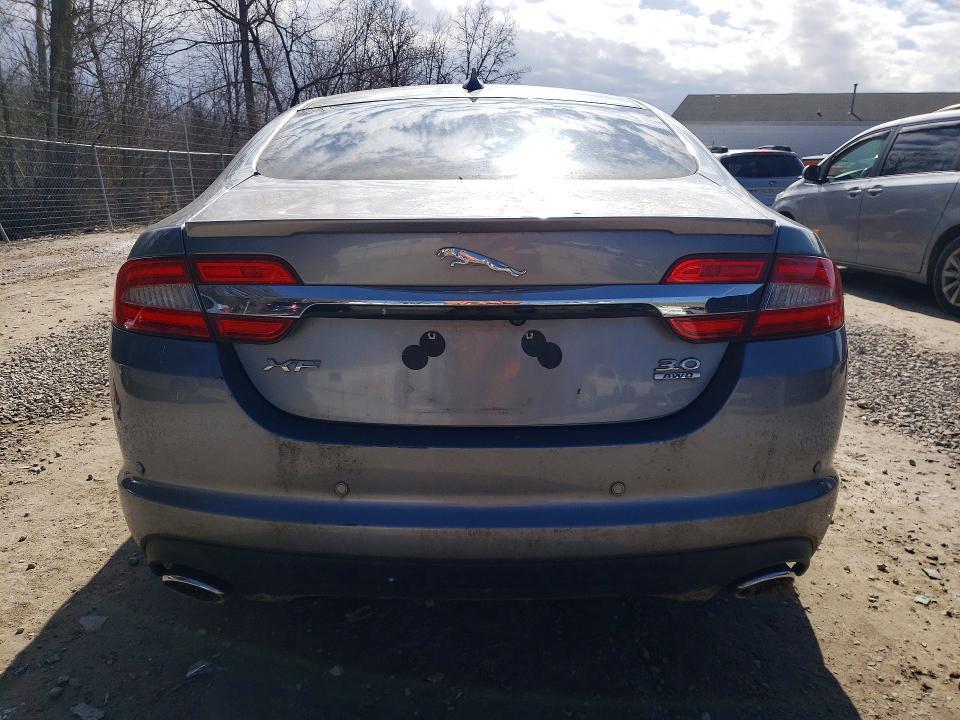 2013 Jaguar XF