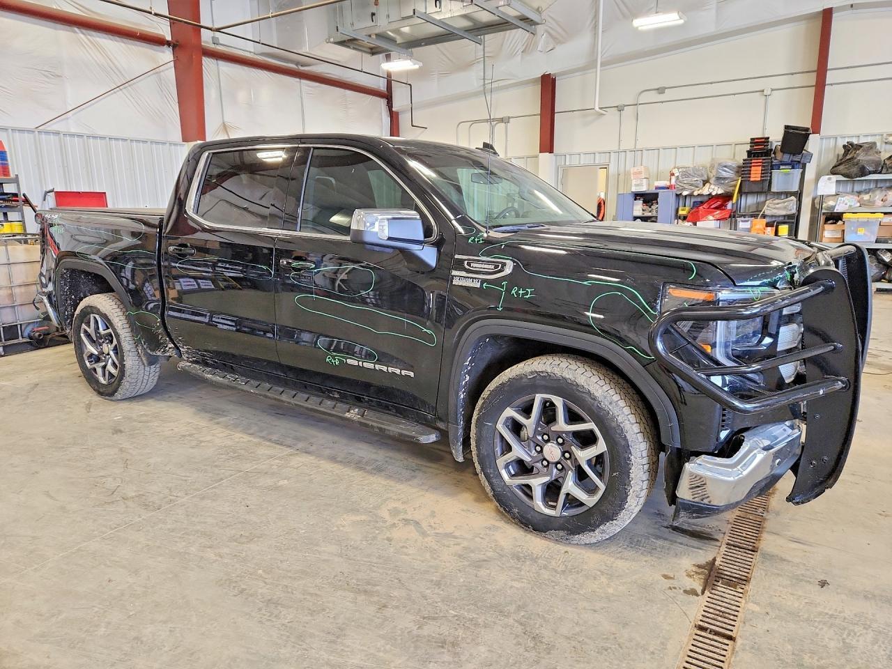 2024 GMC Sierra K1500 SLE