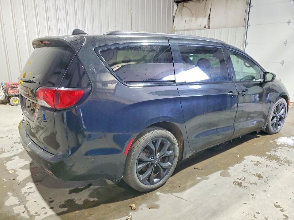 2019 Chrysler Pacifica Touring l Plus