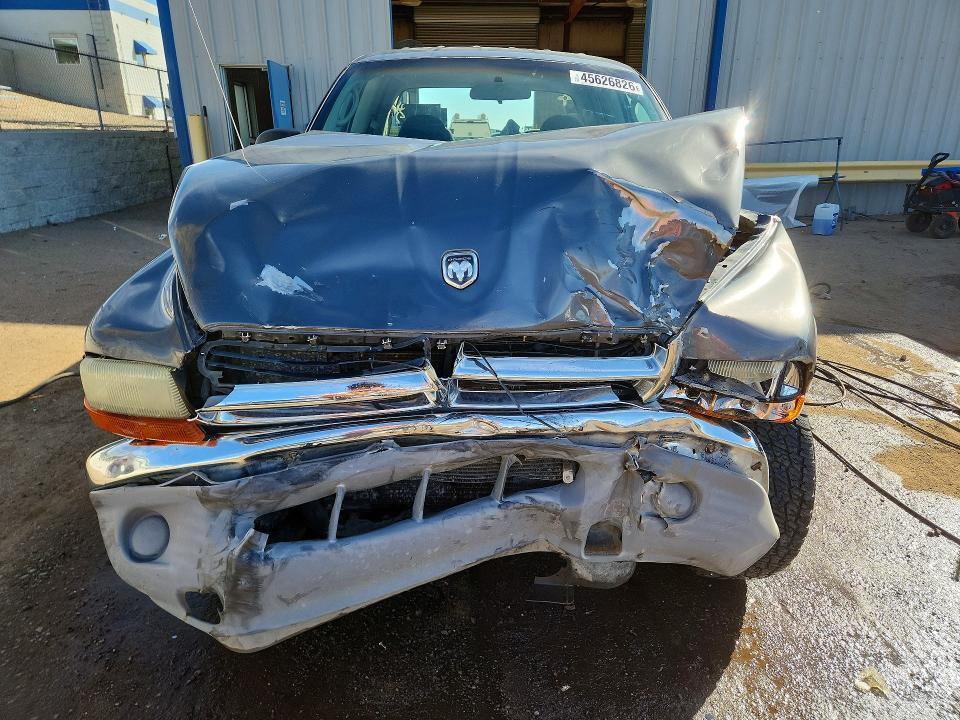 2004 Dodge Dakota Quad SLT