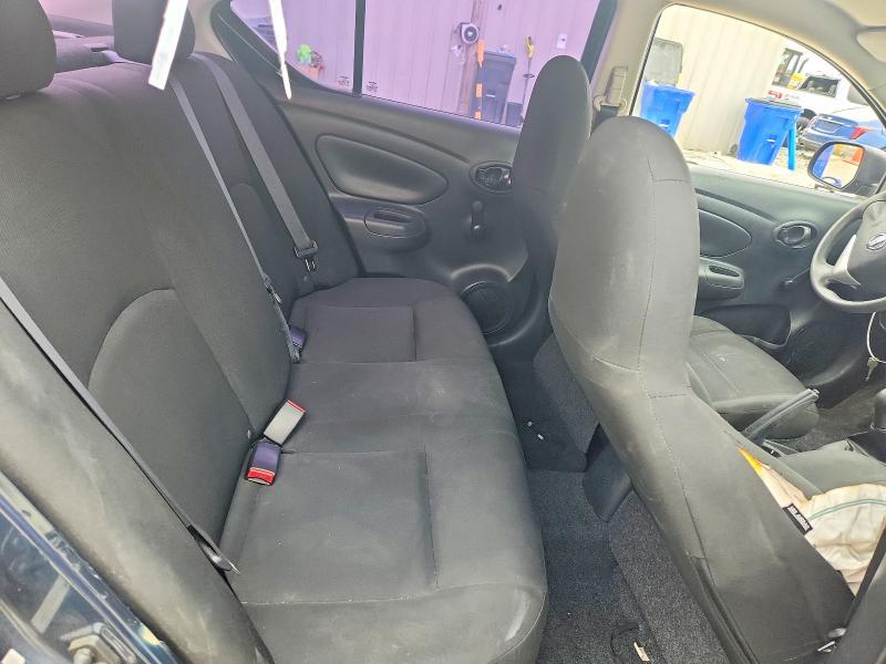 2015 Nissan Versa 1.6 s