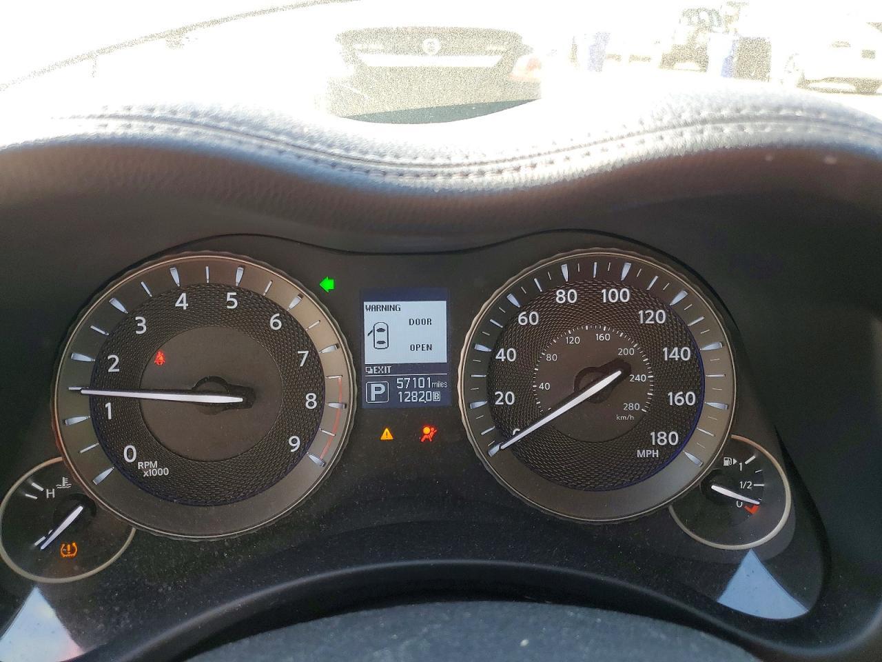 2015 Infiniti Q70 3.7