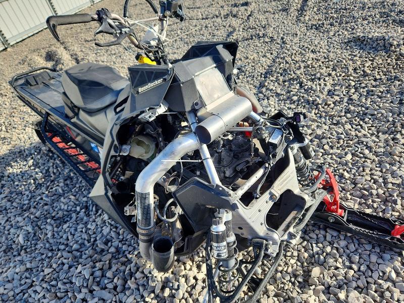 2022 Polaris Axys Snowmobile