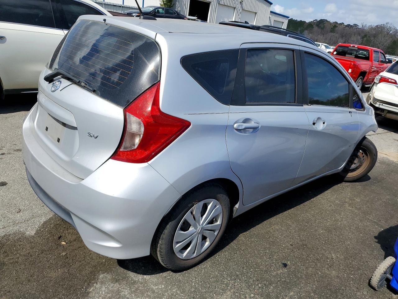 2017 Nissan Versa Note sv