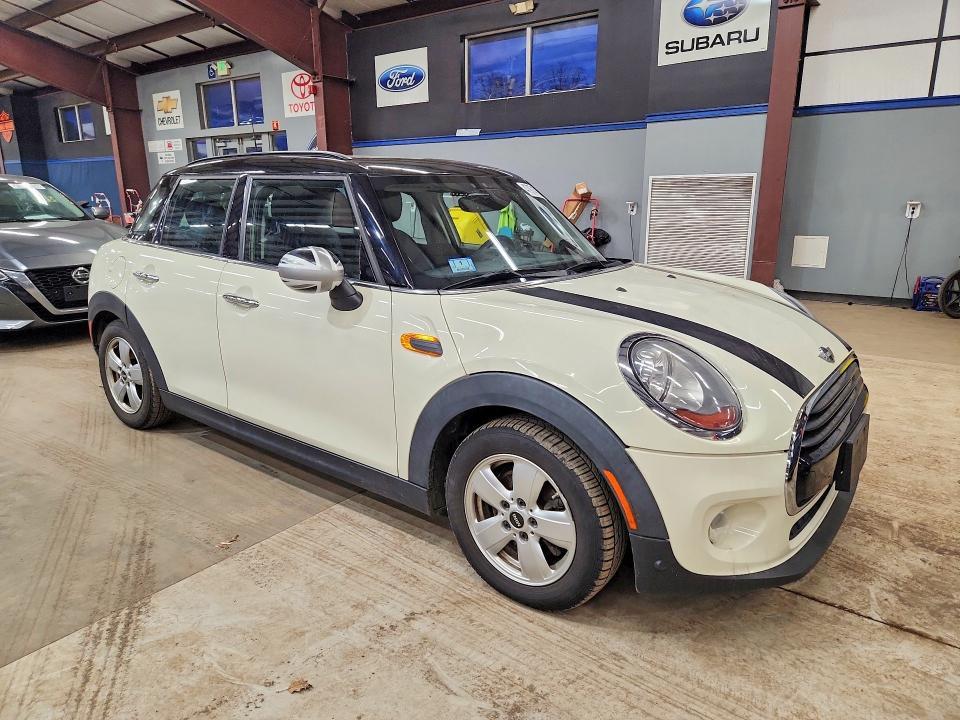 2016 Mini Cooper
