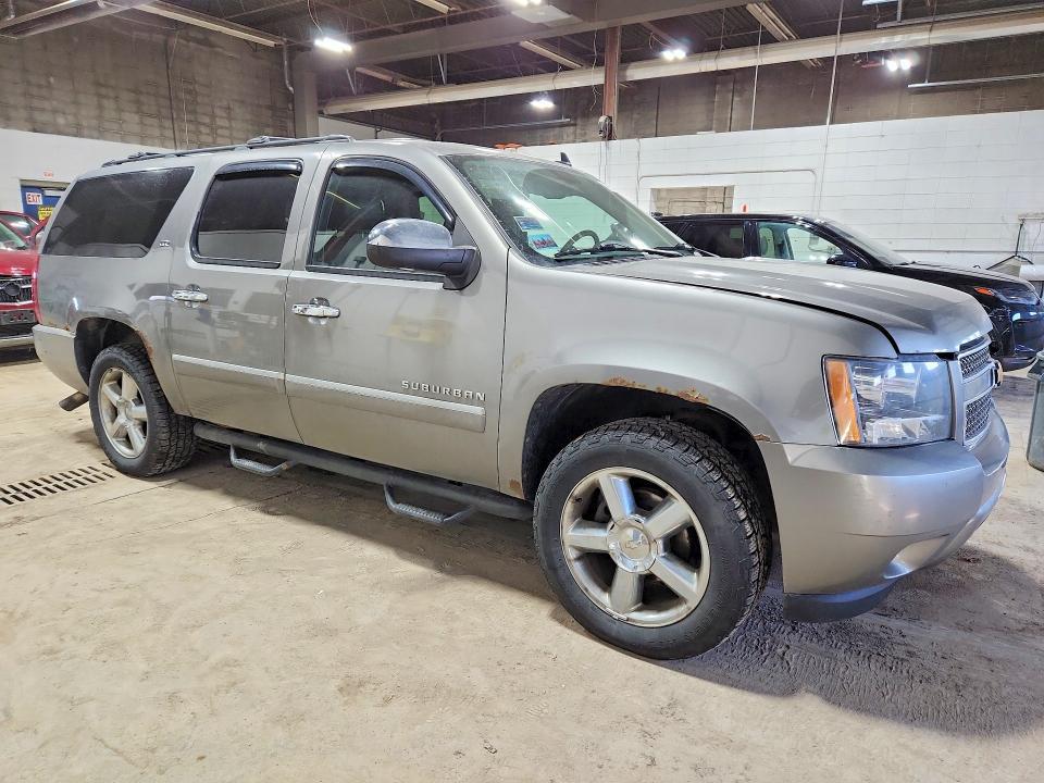 2012 Chevrolet Suburban K1500 ltz