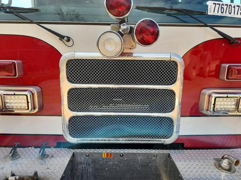 2001 Pierce Mfg. Inc. 2001 Pierce Pierce-Pumper Fire Truck