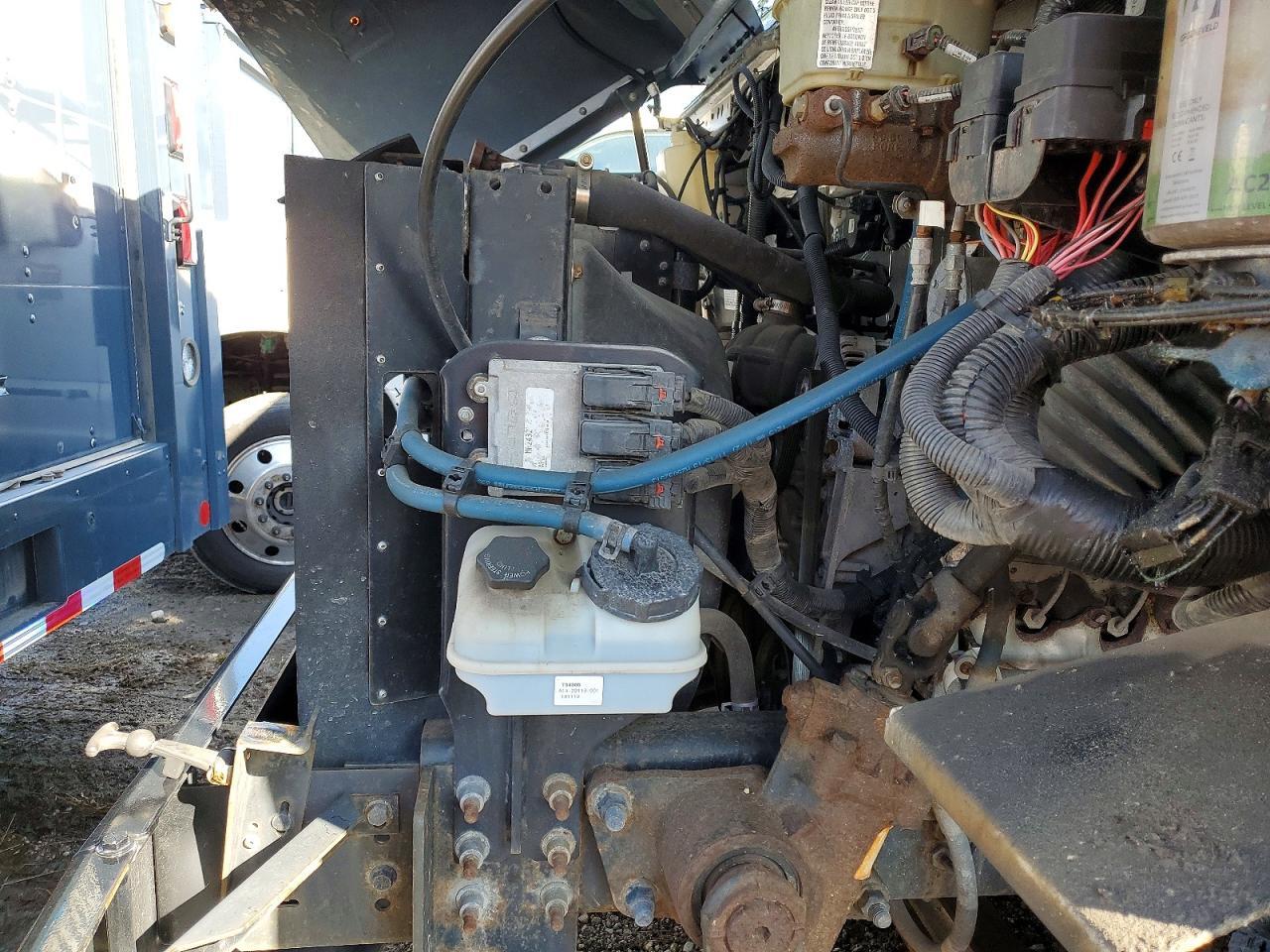 2020 Freightliner MT 45G Delivery Truck