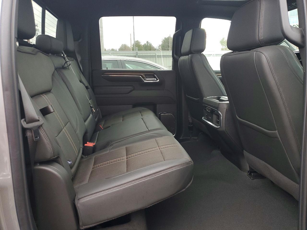 2024 Chevrolet Silverado K2500 High Country
