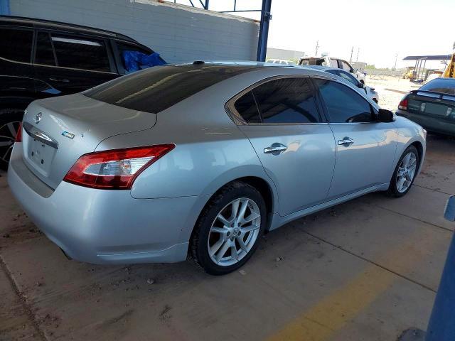 2010 Nissan Maxima 3.5 s
