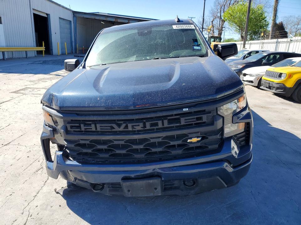 2022 Chevrolet Silverado K1500 Custom