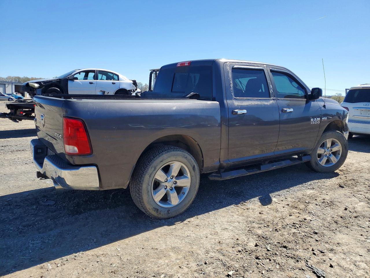 2017 Dodge RAM 1500 SLT