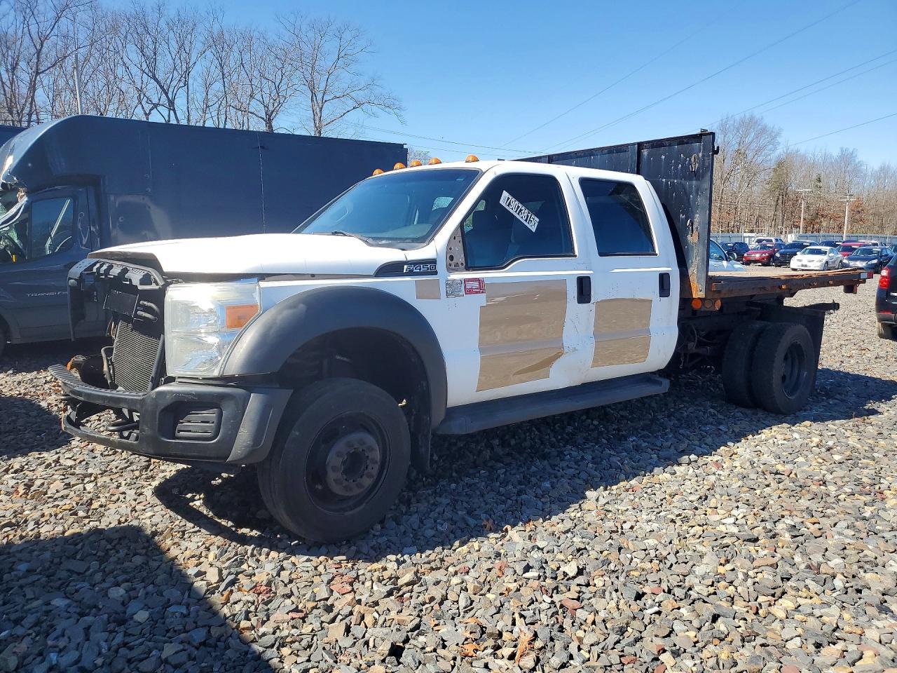 2015 Ford F450 Super Duty Flatbed Truck