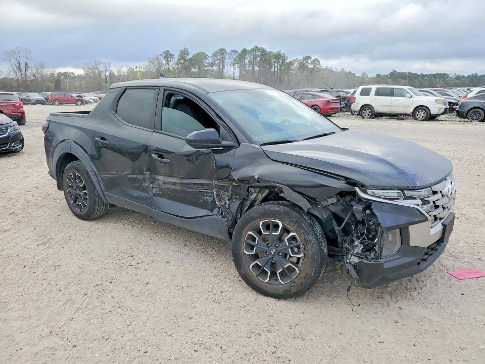 2024 Hyundai Santa Cruz SE