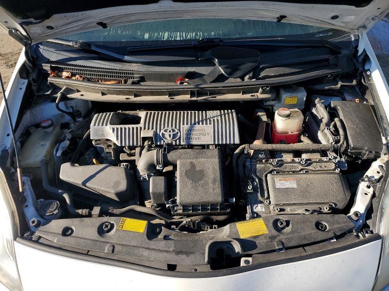 2015 Toyota Prius two