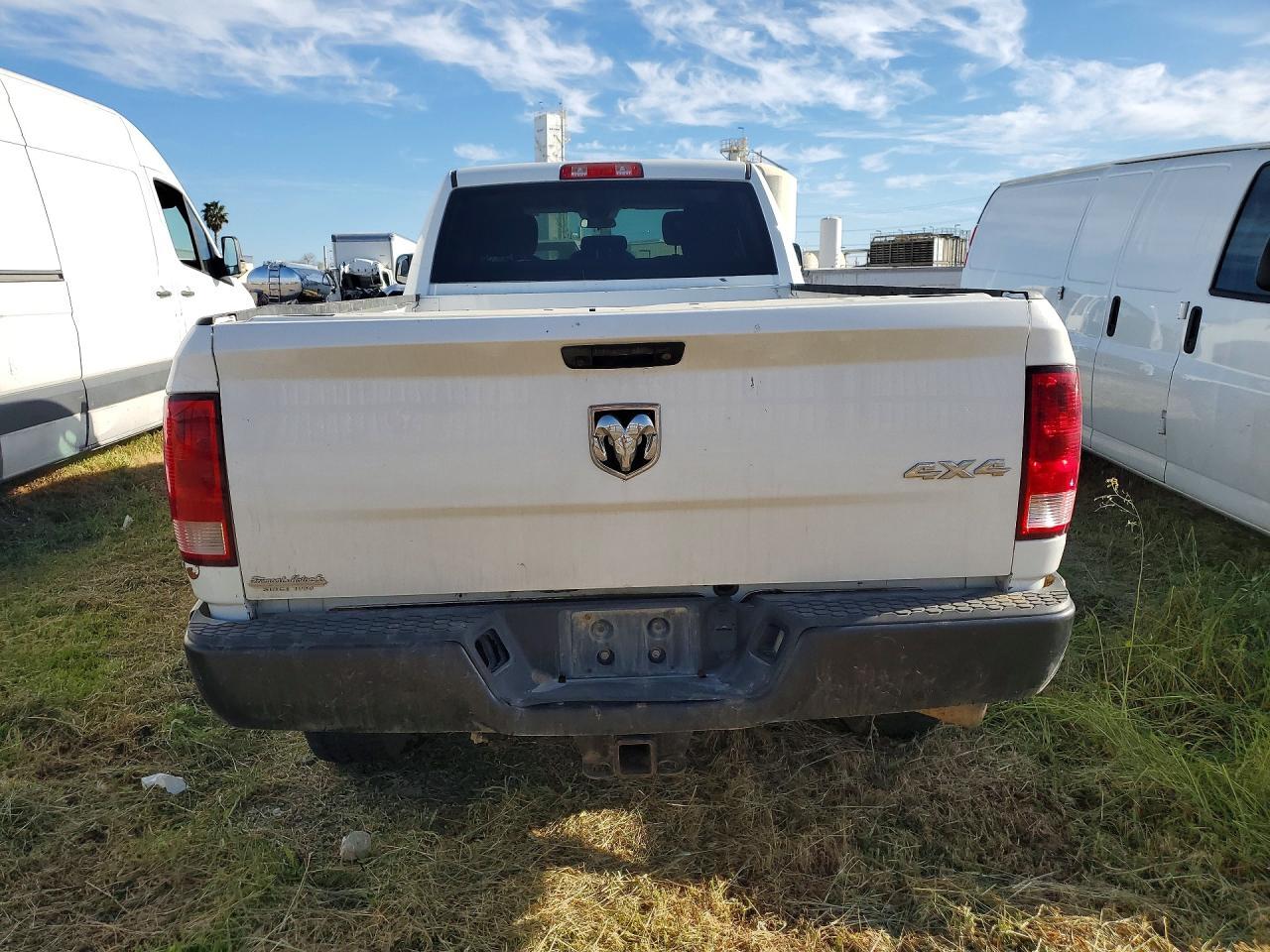 2018 Dodge RAM 2500 ST