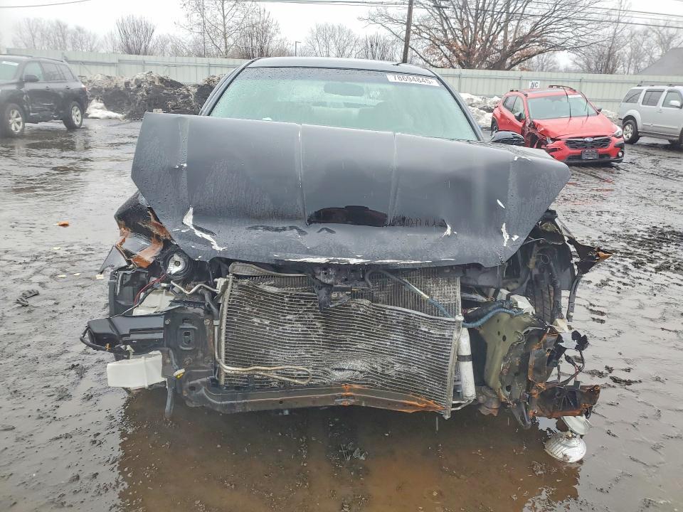 2005 Niss Altima 2.5s