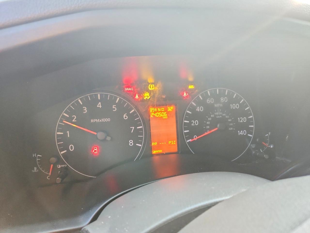 2018 Nissan NV 2500 HD SV