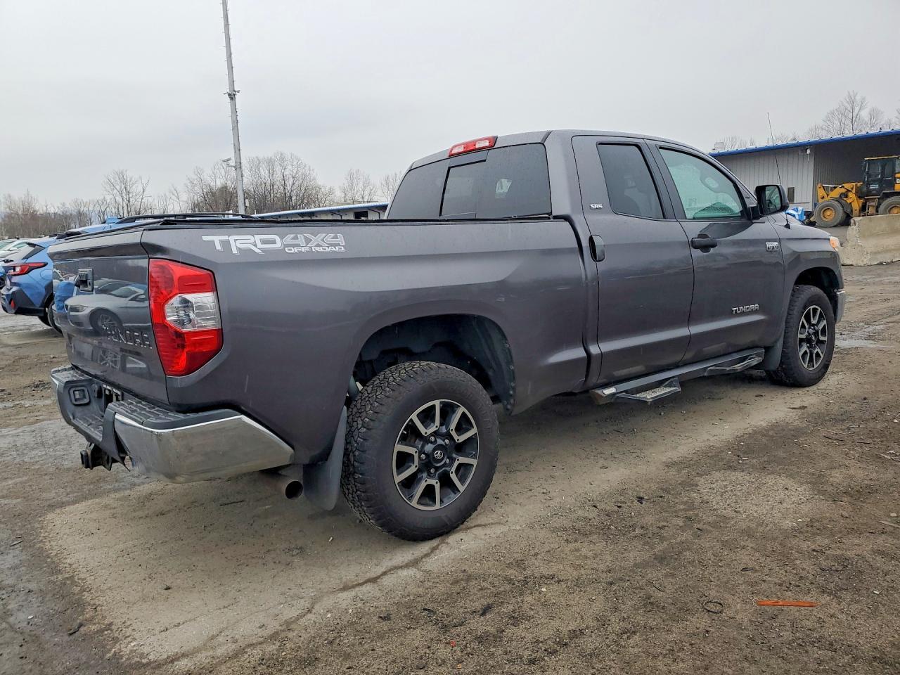 2014 Toyota Tundra SR5