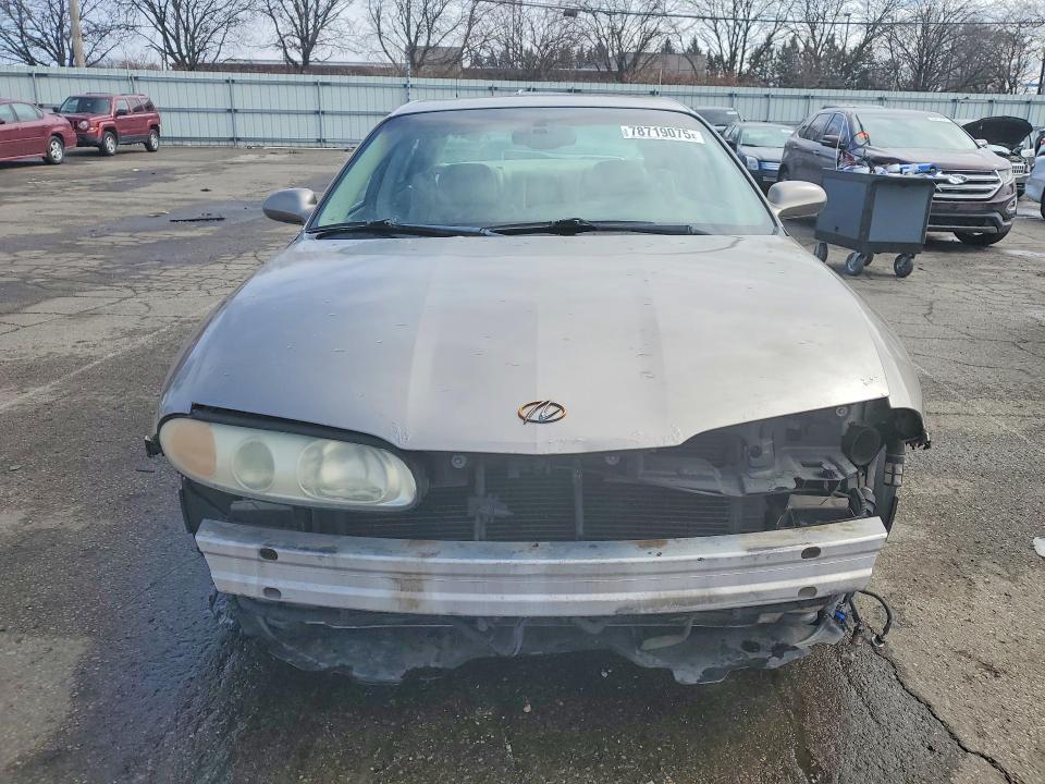 2003 Oldsmobile Aurora 4.0