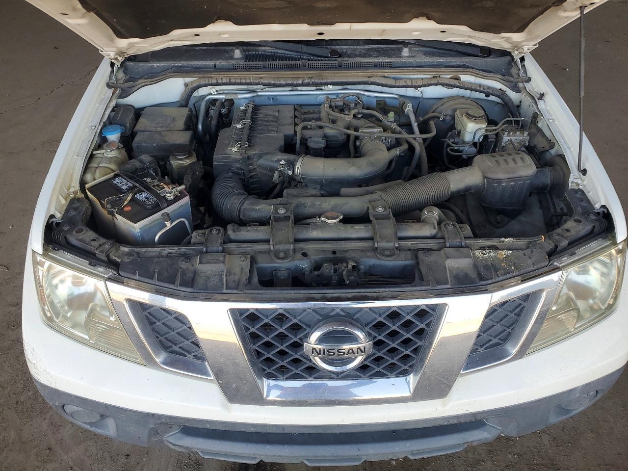 2014 Nissan Frontier S