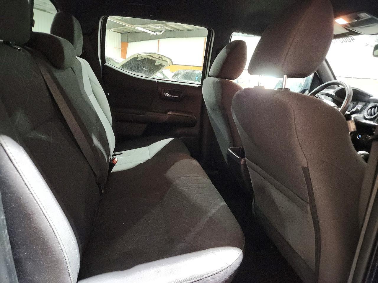 2016 Toyota Tacoma SR5 V6