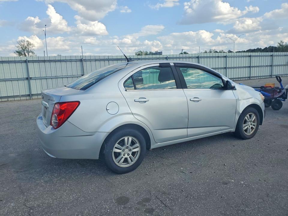 2014 Chevrolet Sonic lt