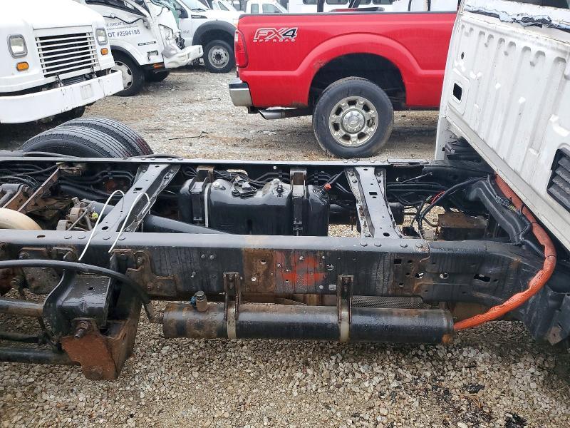 2019 Ford F350 Super Duty Truck Cab AND Chassis