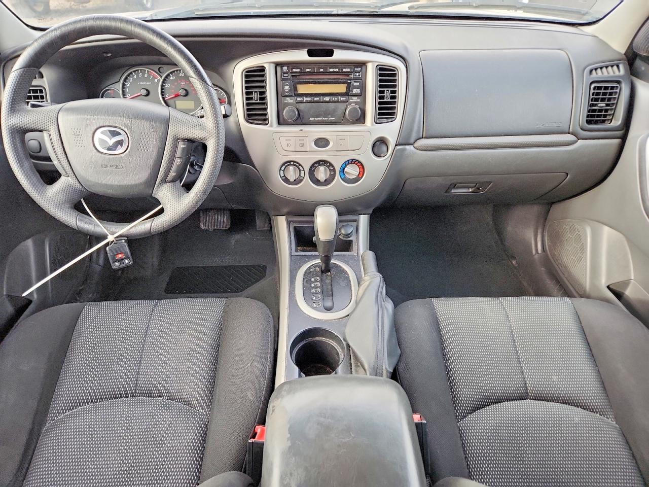 2005 Mazda Tribute s
