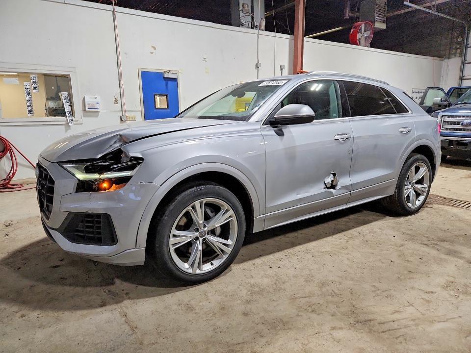 2020 Audi Q8 Premium