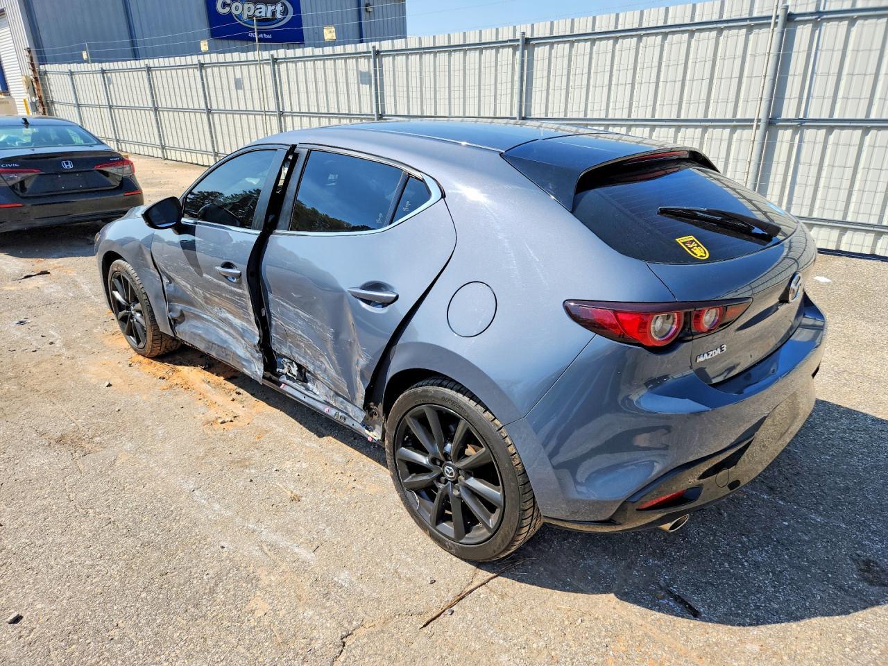 2023 Mazda 3 Preferred