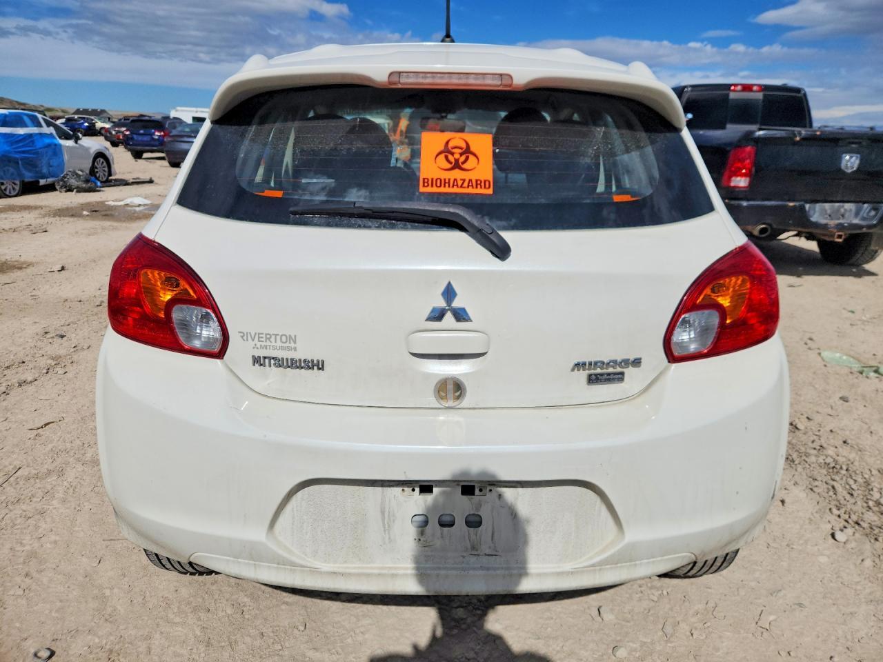 2015 Mitsubishi Mirage es