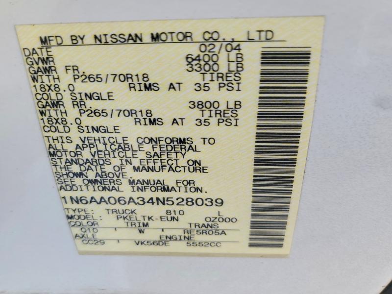 2004 Nissan Titan XE