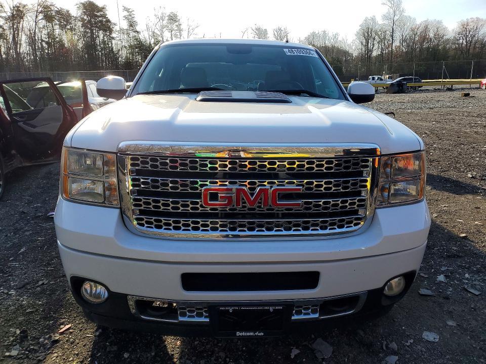 2011 GMC Sierra K2500 Denali