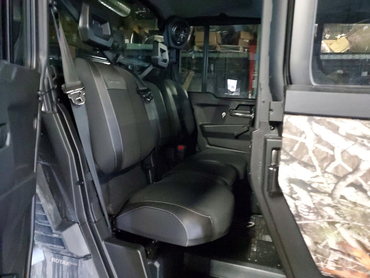 2026 Can-Am 2026 CAN AM Defender Max Limited-Utility Vehicle