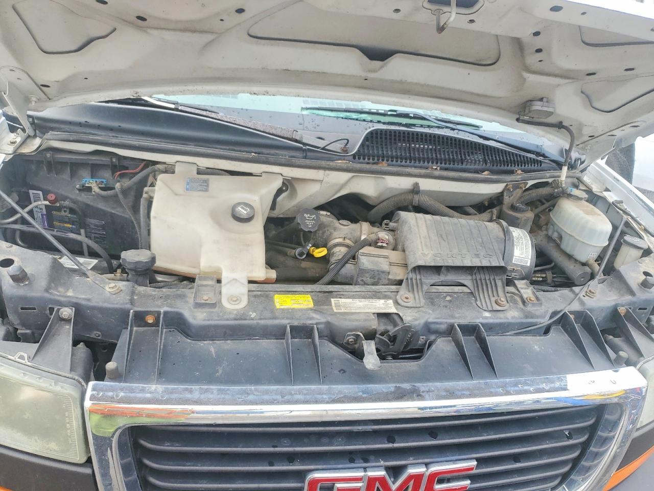 2005 GMC Savana G3500