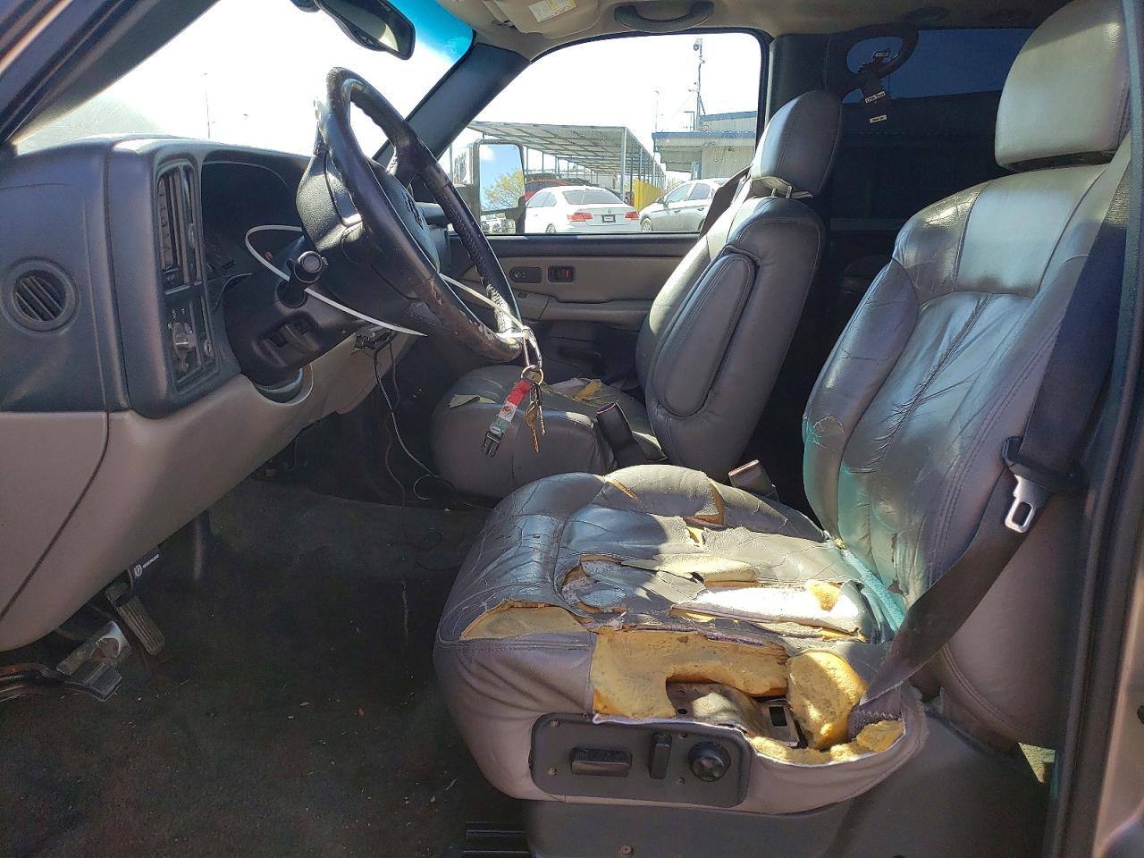 2001 Chev Suburban