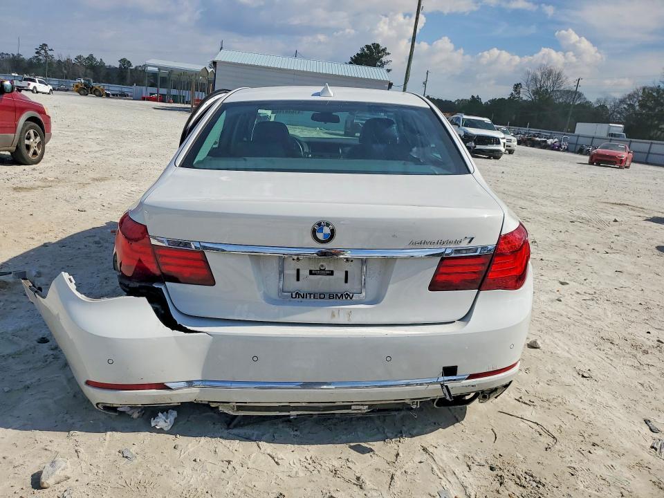 2013 BMW 740 li Hybrid