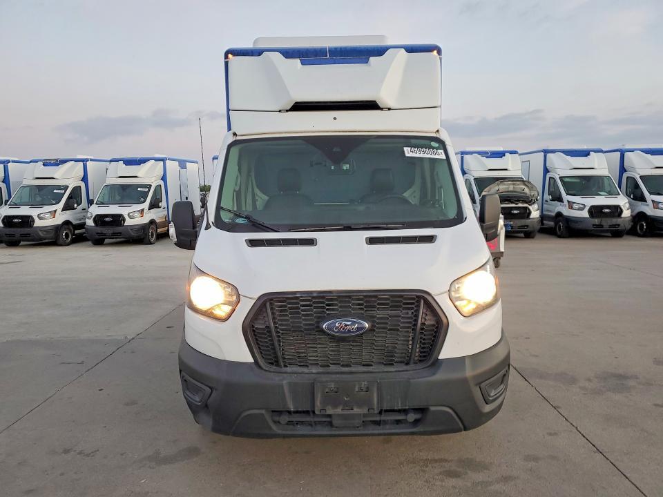 2022 Ford Transit Delivery Truck