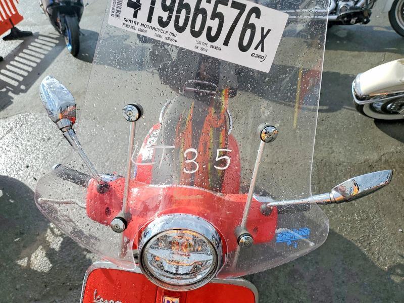 2023 Vespa GTS/SEI Giorni 300