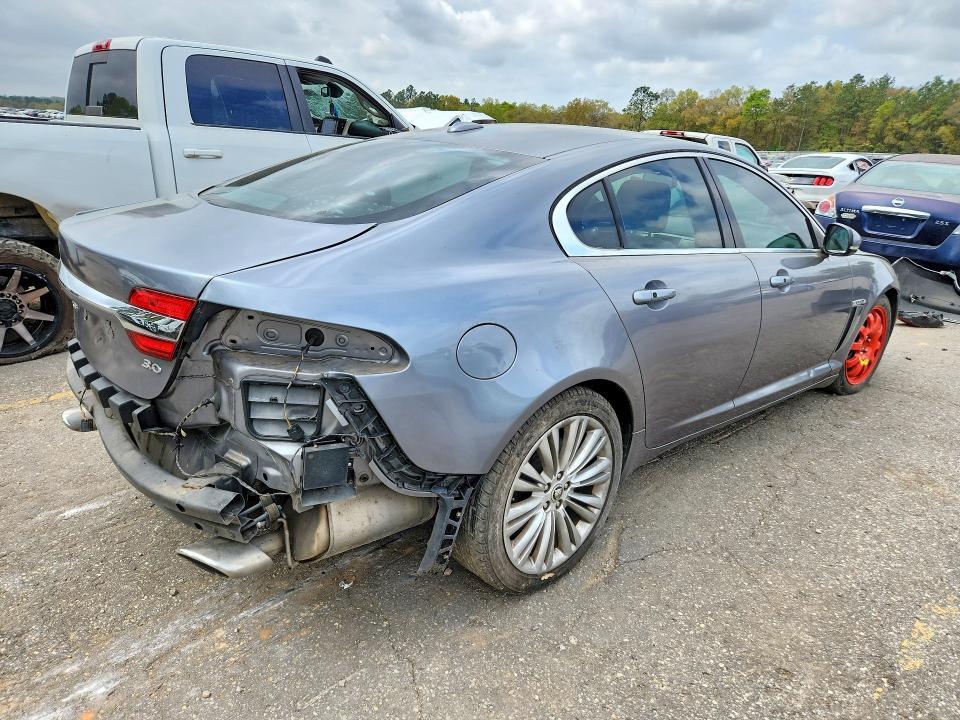2012 Jaguar Xf Portfolio