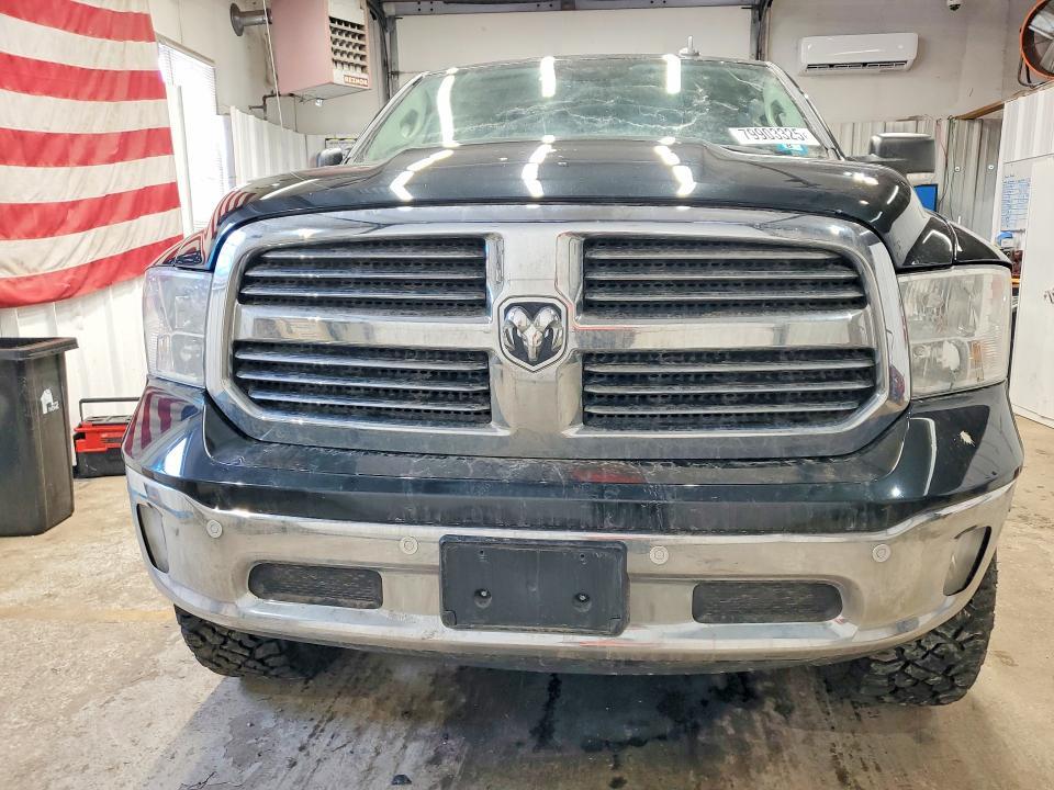 2016 Dodge RAM 1500 SLT