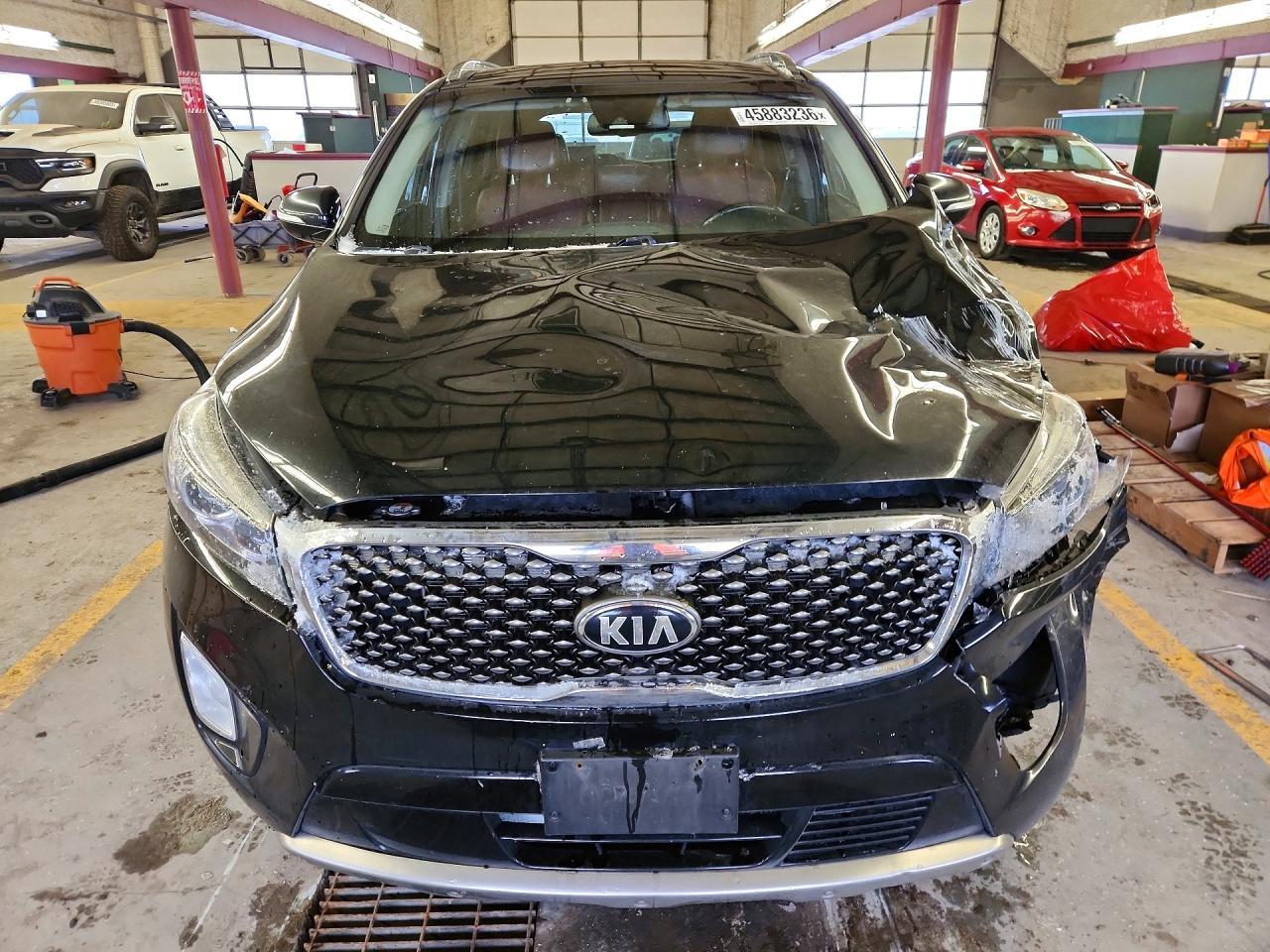 2017 KIA Sorento sx V6